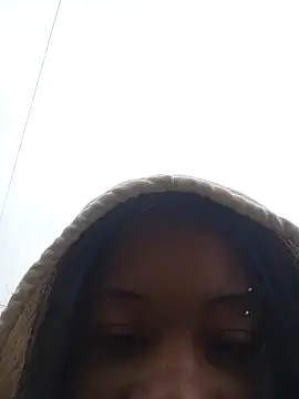 Snapshot of Zaira_Rose_ chatting on October 13, 2025, 12:51 pm Zaira Rose online show from October 13, 2025, 12:51 pm