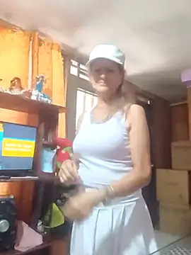 Snapshot of MaryLunna chatting on March 18, 2025, 6:28 pm MaryLunna online show from March 18, 2025, 6:28 pm