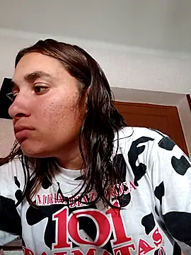 sexy lady2 online show from September 28, 2025, 4:47 pm