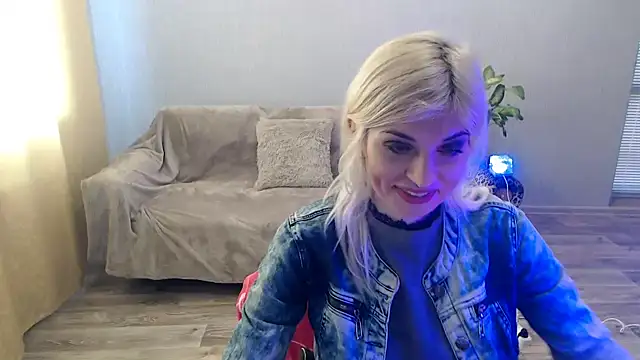 SexyBeatriice online show from February 10, 2026, 7:18 am