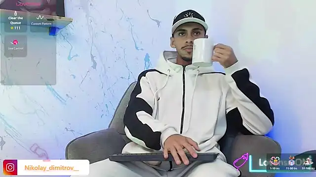 Snapshot of Sam_culhane chatting on November 11, 2025, 4:51 am Sam culhane online show from November 11, 2025, 4:51 am