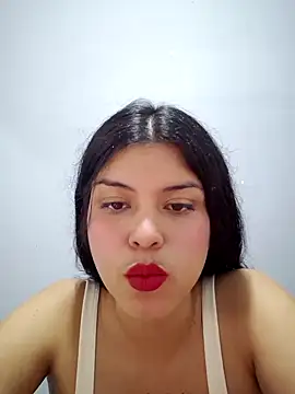 Snapshot of Angela_Sophie chatting on October 15, 2025, 5:54 pm Angela Sophie online show from October 15, 2025, 5:54 pm