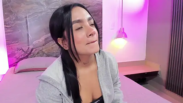 Snapshot of Estefy_gomez09 chatting on February 27, 2025, 3:08 am Estefy gomez09 online show from February 27, 2025, 3:08 am