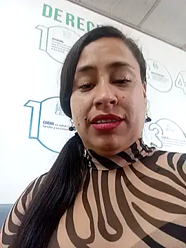 Snapshot of kamila_lovee chatting on November 28, 2025, 7:47 pm kamila lovee online show from November 28, 2025, 7:47 pm