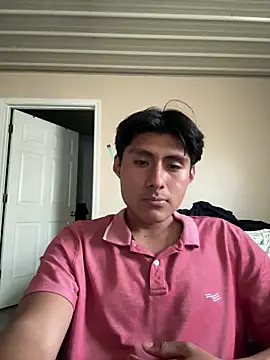 Snapshot of Etwin_vaz chatting on June 19, 2026, 9:31 pm Etwin vaz online show from June 19, 2026, 9:31 pm