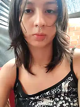 Snapshot of Maiden-Hot chatting on November 21, 2025, 7:57 pm Maiden-Hot online show from November 21, 2025, 7:57 pm