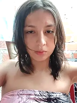 Snapshot of Maiden-Hot chatting on November 19, 2025, 7:25 pm Maiden-Hot online show from November 19, 2025, 7:25 pm