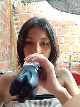 Snapshot of Maiden-Hot chatting on October 11, 2025, 6:53 pm Maiden-Hot online show from October 11, 2025, 6:53 pm