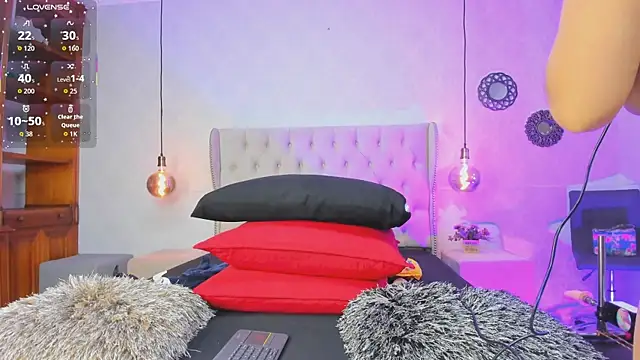 amanda29 online show from December 19, 2025, 7:16 pm