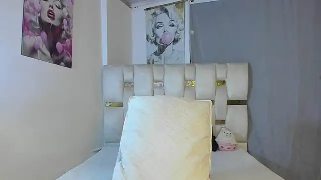 Snapshot of beautiful_doll088 chatting on February 14, 2026, 11:49 pm beautiful doll088 online show from February 14, 2026, 11:49 pm