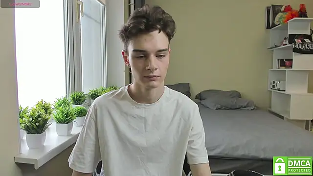 avegothy- online show from March 4, 2025, 10:46 am