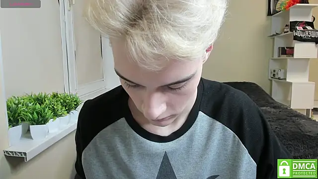 avegothy- online show from March 13, 2025, 4:45 pm