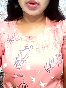 Sweety4u97 online show from October 7, 2025, 3:40 am