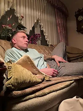 Snapshot of Yankees- chatting on January 30, 2025, 11:24 pm Yankees- online show from January 30, 2025, 11:24 pm