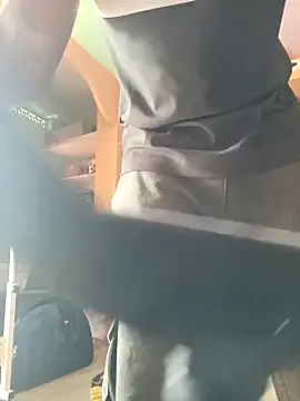 bigcock thick online show from March 12, 2025, 2:52 am