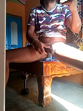 bigcock thick online show from March 19, 2025, 2:59 am