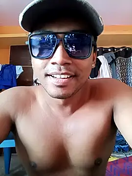 Snapshot of bigcock_thick chatting on November 3, 2025, 3:45 am bigcock thick online show from November 3, 2025, 3:45 am