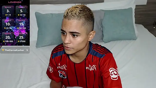 Snapshot of Liiamthompson chatting on March 13, 2026, 9:47 am Liiamthompson online show from March 13, 2026, 9:47 am