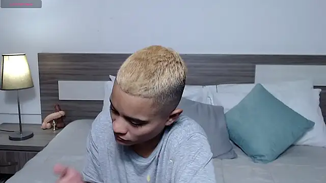 Snapshot of Liiamthompson chatting on March 10, 2026, 9:13 am Liiamthompson online show from March 10, 2026, 9:13 am