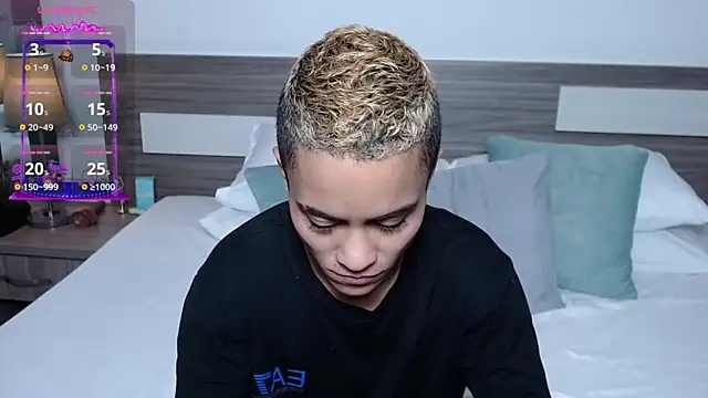 Snapshot of Liiamthompson chatting on March 20, 2026, 9:21 am Liiamthompson online show from March 20, 2026, 9:21 am