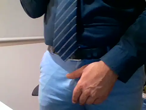 66MA69 online show from October 7, 2025, 10:11 pm