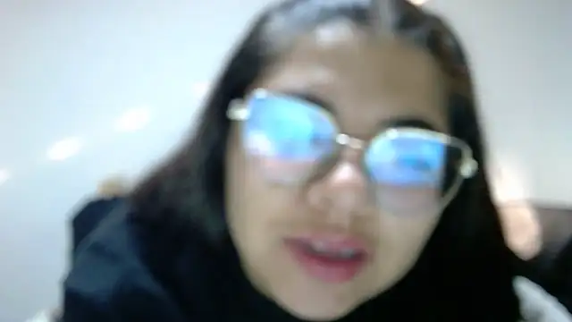 Snapshot of viccky_vick chatting on November 20, 2025, 12:28 pm viccky vick online show from November 20, 2025, 12:28 pm