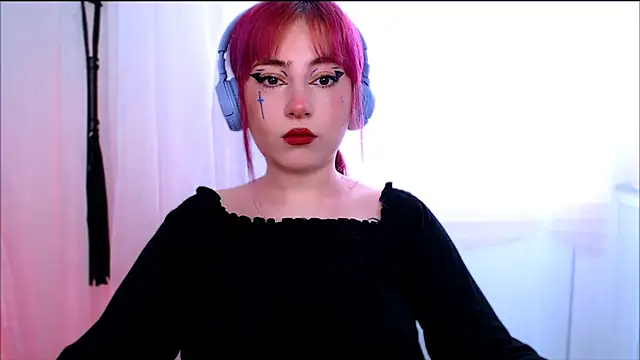 purplewitch online show from March 21, 2026, 9:03 am