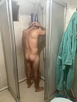 Snapshot of devilXAngel5 chatting on September 25, 2025, 8:15 pm devilXAngel5 online show from September 25, 2025, 8:15 pm