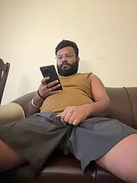 SoloChill online show from April 29, 2026, 11:11 pm