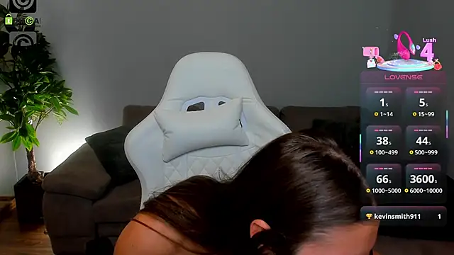 Snapshot of Anya-Ray chatting on October 9, 2025, 1:11 pm Anya-Ray online show from October 9, 2025, 1:11 pm