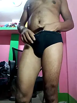 romantictubai online show from May 4, 2026, 3:59 pm
