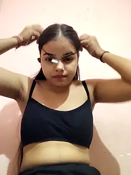 Snapshot of RAYI_123 chatting on October 15, 2025, 5:28 am RAYI 123 online show from October 15, 2025, 5:28 am