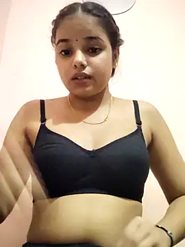 Snapshot of RAYI_123 chatting on November 1, 2025, 5:07 pm RAYI 123 online show from November 1, 2025, 5:07 pm