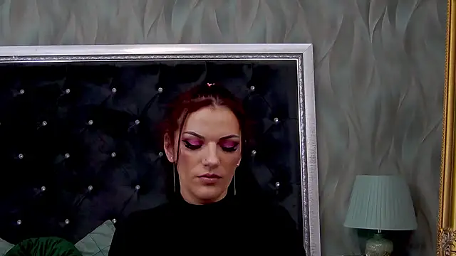 LissaAnn online show from February 19, 2025, 6:10 pm