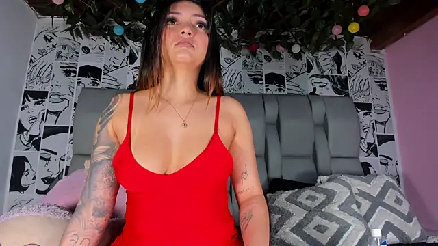 Snapshot of LucyRosse chatting on July 26, 2026, 11:17 am LucyRosse online show from July 26, 2026, 11:17 am