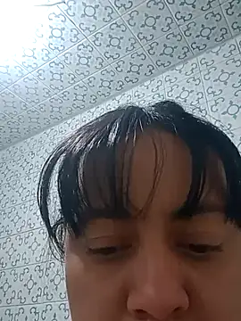 alexandraluv online show from October 8, 2025, 7:25 pm