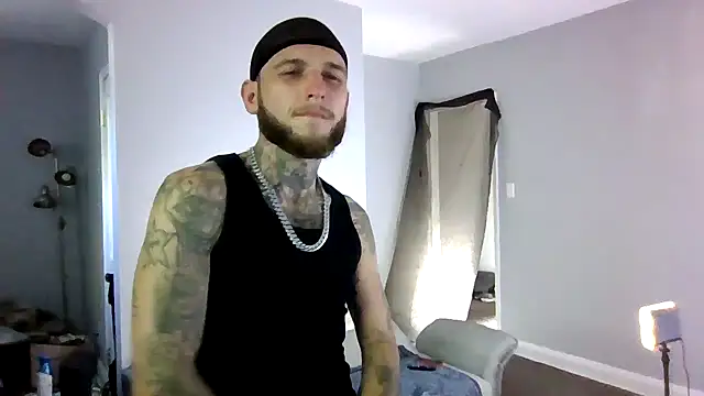 Snapshot of cruz815 chatting on October 22, 2025, 9:03 pm cruz815 online show from October 22, 2025, 9:03 pm