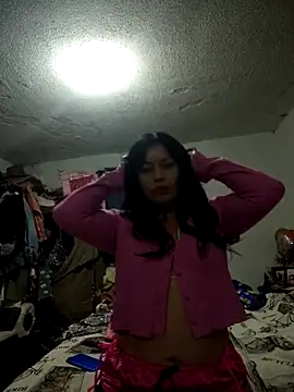 Snapshot of KellyPerlaxxx chatting on November 7, 2025, 5:34 am KellyPerlaxxx online show from November 7, 2025, 5:34 am