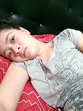 Snapshot of Sophia_Dupontx chatting on December 14, 2025, 6:35 pm Sophia Dupontx online show from December 14, 2025, 6:35 pm