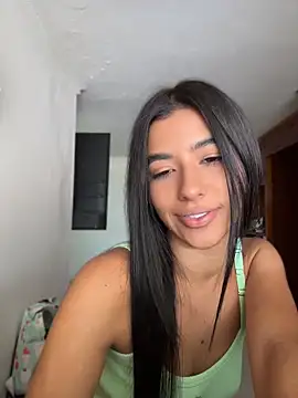 eva roseee online show from May 9, 2026, 5:49 pm