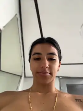 eva roseee online show from June 4, 2026, 7:07 pm