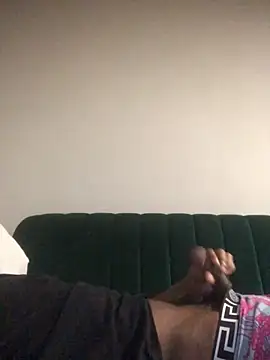 Snapshot of FuckBuddy0228 chatting on April 6, 2026, 10:55 pm FuckBuddy0228 online show from April 6, 2026, 10:55 pm