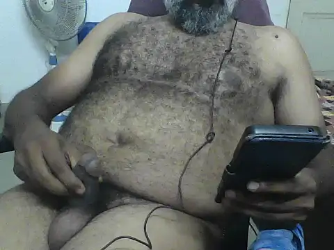 Snapshot of awesomeroc123 chatting on March 27, 2026, 5:25 pm awesomeroc123 online show from March 27, 2026, 5:25 pm