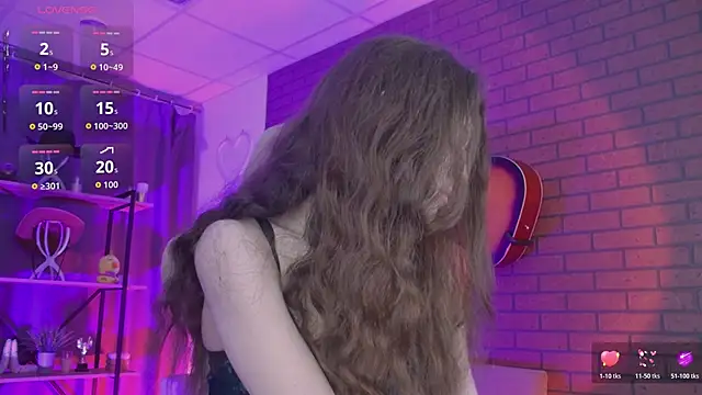 MilaStoyne online show from March 20, 2026, 7:53 am