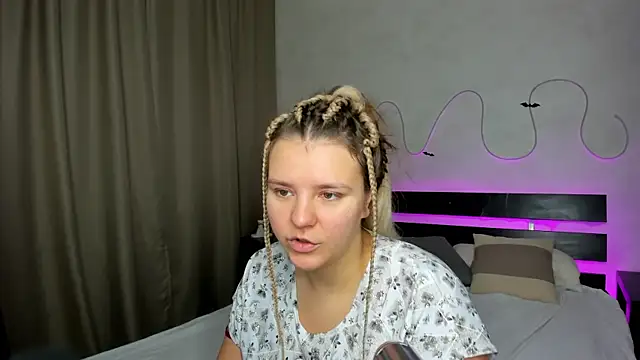 Snapshot of Jenny_Jimmy chatting on October 30, 2025, 1:04 am Jenny Jimmy online show from October 30, 2025, 1:04 am