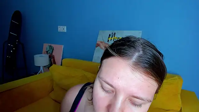 Jenny Jimmy online show from June 11, 2026, 9:17 am