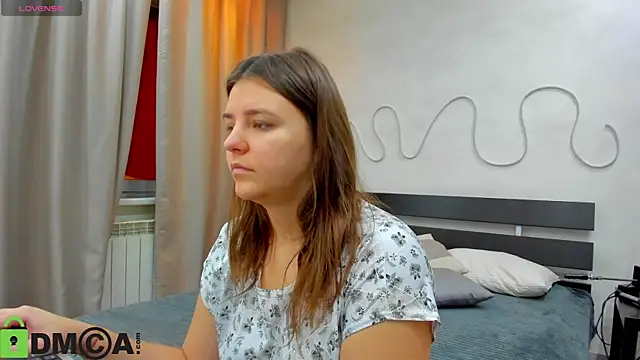 Snapshot of Jenny_Jimmy chatting on November 18, 2025, 1:10 am Jenny Jimmy online show from November 18, 2025, 1:10 am