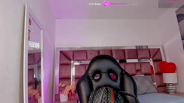 Snapshot of tamararose1 chatting on November 16, 2025, 11:30 pm tamararose1 online show from November 16, 2025, 11:30 pm