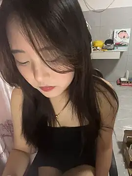 Snapshot of kkkiii889 chatting on February 5, 2025, 4:14 pm kkkiii889 online show from February 5, 2025, 4:14 pm