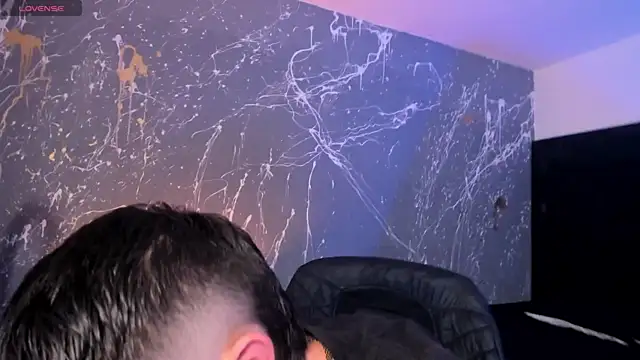 Snapshot of marcuscollins1_ chatting on October 27, 2025, 1:01 pm marcuscollins1 online show from October 27, 2025, 1:01 pm